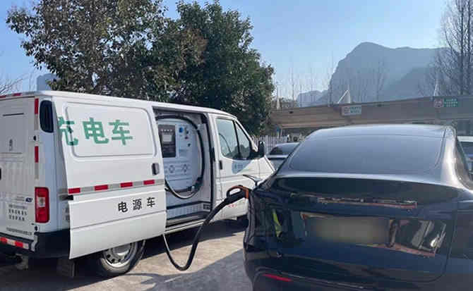 揭西汽车搭电